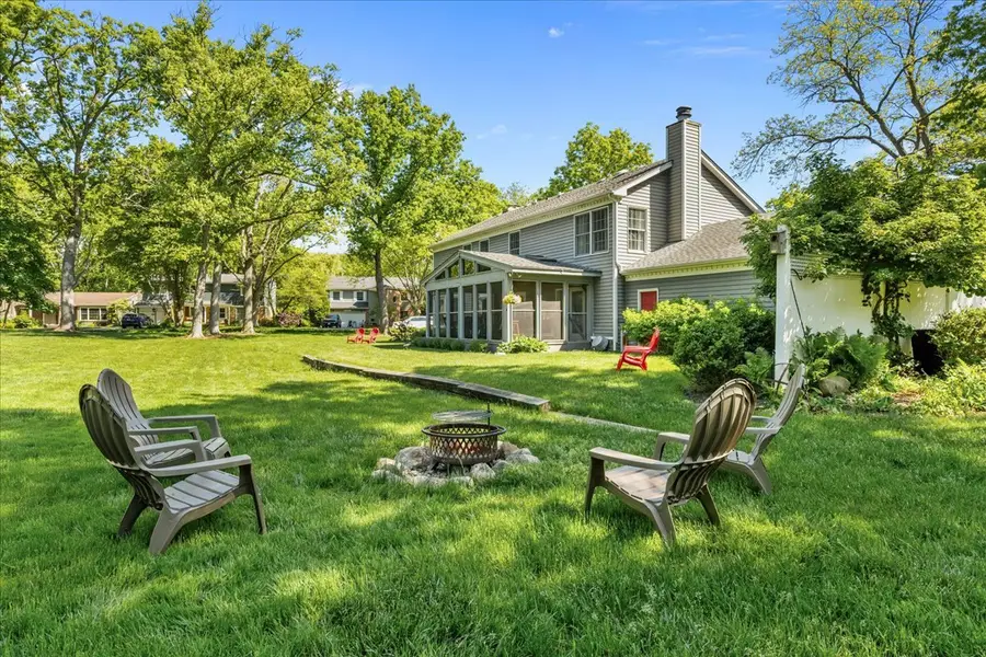 280 Hickory Court, Lake Bluff, IL 60044 - #2