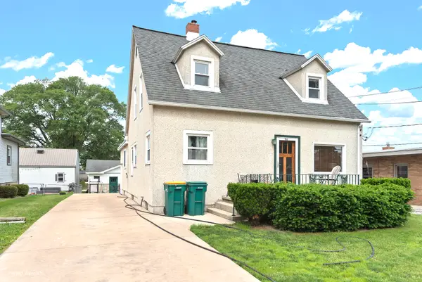 106 S 3rd Avenue, Streator, IL 61364