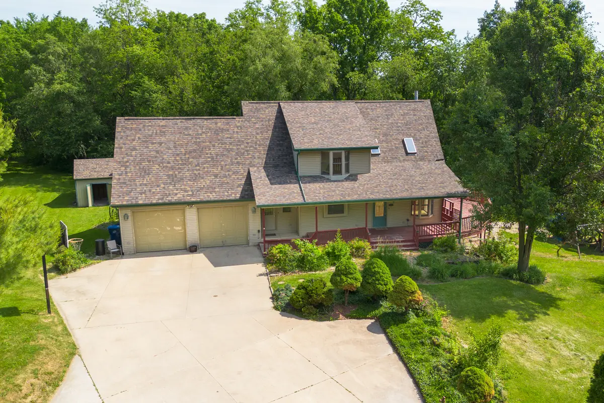 951 26th Street, La Salle, IL 61301 - #1