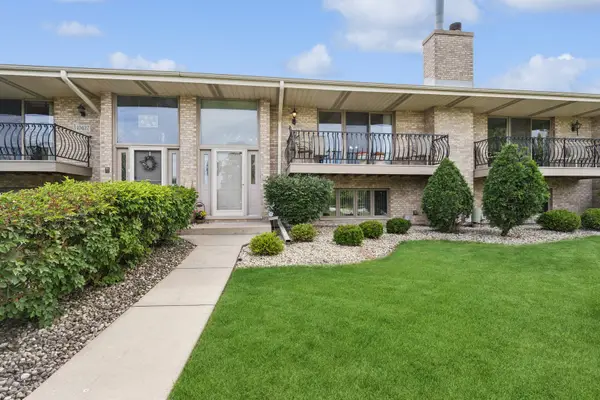 10629 Lynn Drive #115, Orland Park, IL 60467