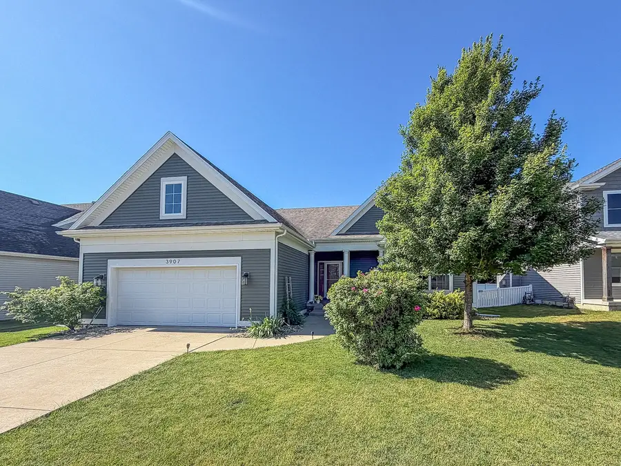 3907 Boulder Ridge Drive, Champaign, IL 61822 - #2