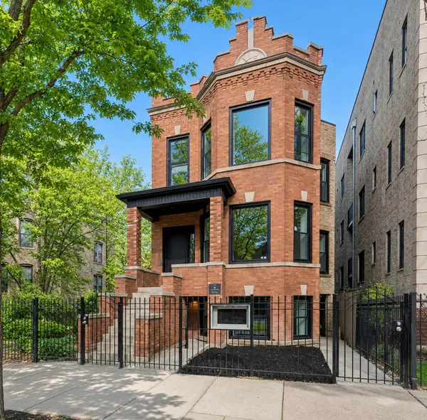 2049 N Kedzie Avenue #GF, Chicago, IL 60647