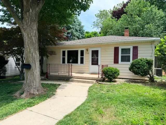 1309 Eastholme Avenue, Bloomington, IL 61701 - #1