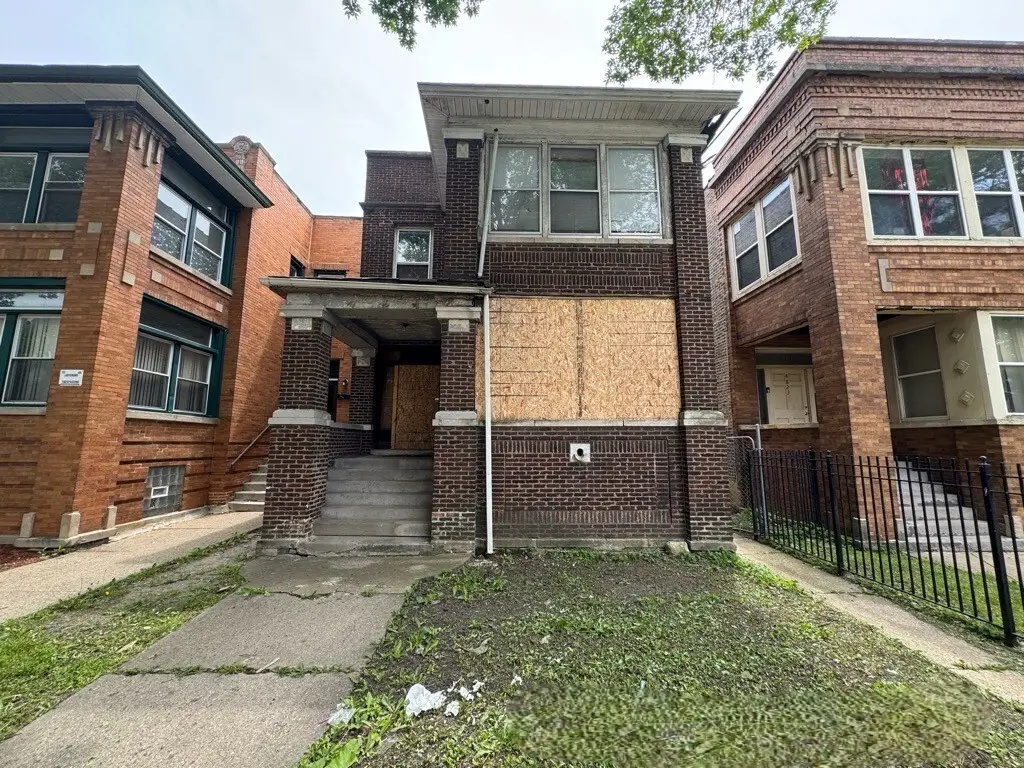 4821 W Washington Boulevard, Chicago, IL 60644 - #1