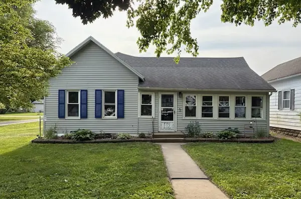 112 N Jefferson Street, Flanagan, IL 61740