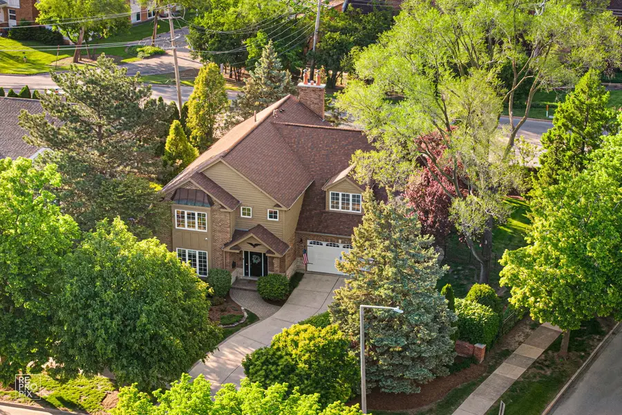 501 Wedgewood Court, Hinsdale, IL 60521 - #3