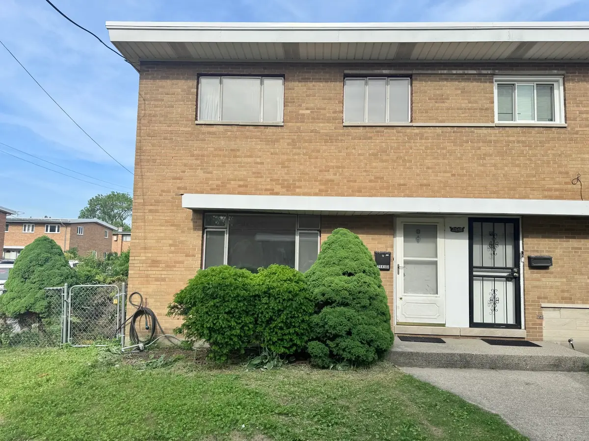 2540 W Jerome Street #D, Chicago, IL 60645 - #1