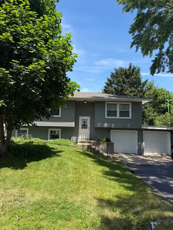 6 Marlin Drive, Oswego, IL 60543