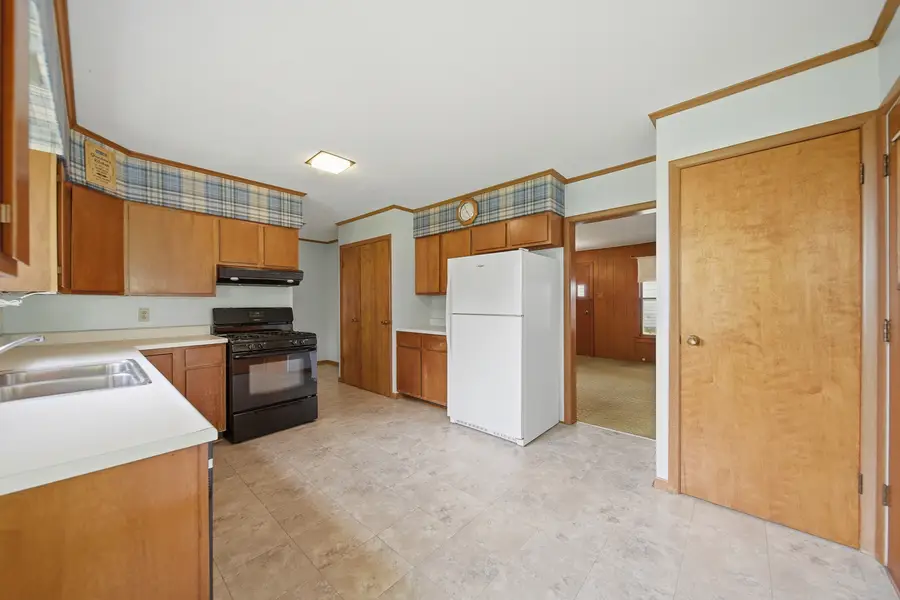 411 S Mckendrie Street, Mount Morris, IL 61054 - #3