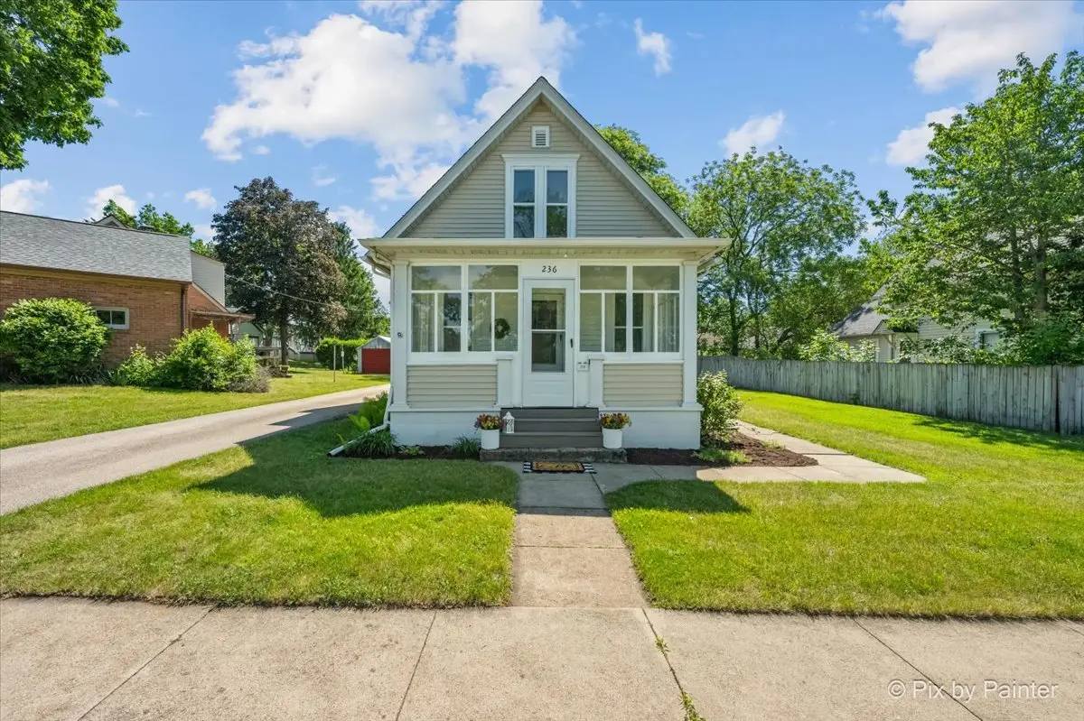 236 Short Street, East Dundee, IL 60118 - #1