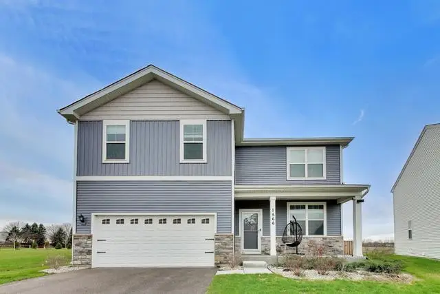 1566 Dublin Drive, Hampshire, IL 60140 - #1