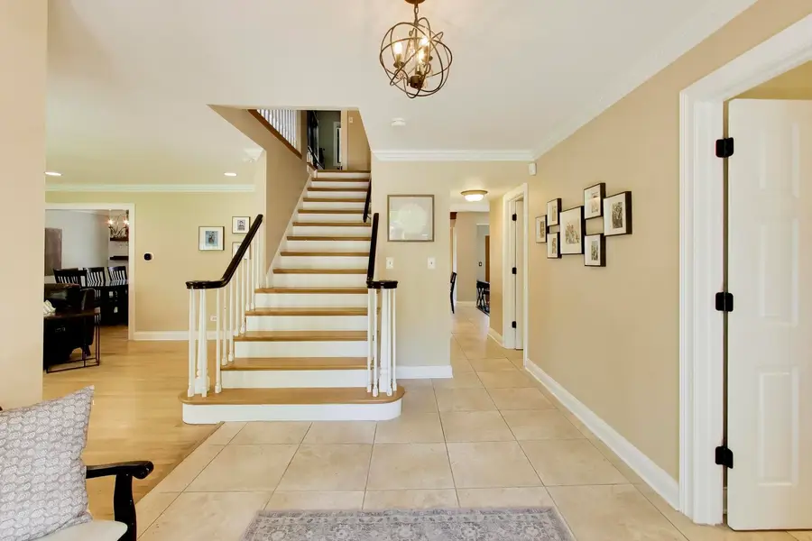 1310 W Hampton Place, Palatine, IL 60067 - #2