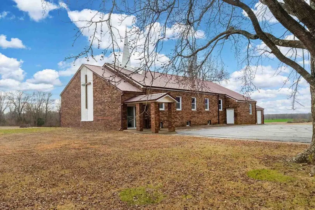 5751 Orient Blacktop, Benton, IL 62812 - #1