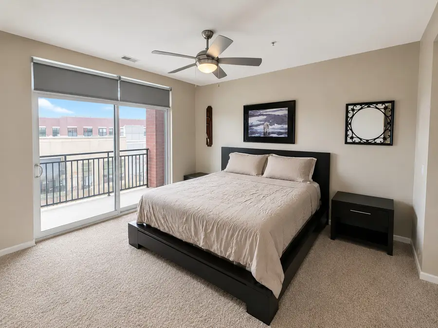 850 Village Center Drive #206, Burr Ridge, IL 60527 - #3