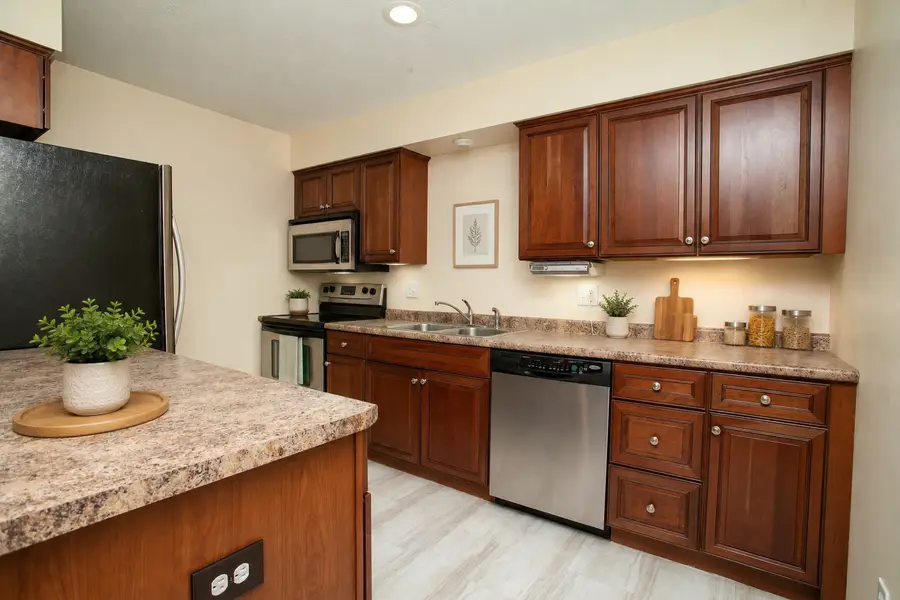 14 Canterbury Court #31, Bloomington, IL 61701 - #3