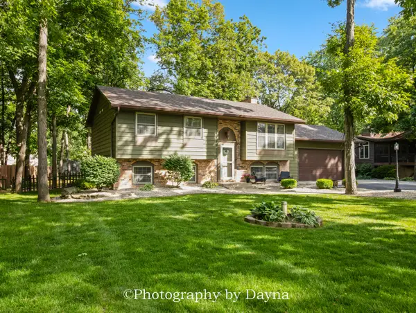 5880 Muriel Lane, St. Anne, IL 60964