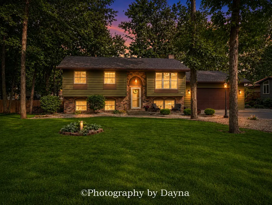 5880 Muriel Lane, Saint Anne, IL 60964 - #2