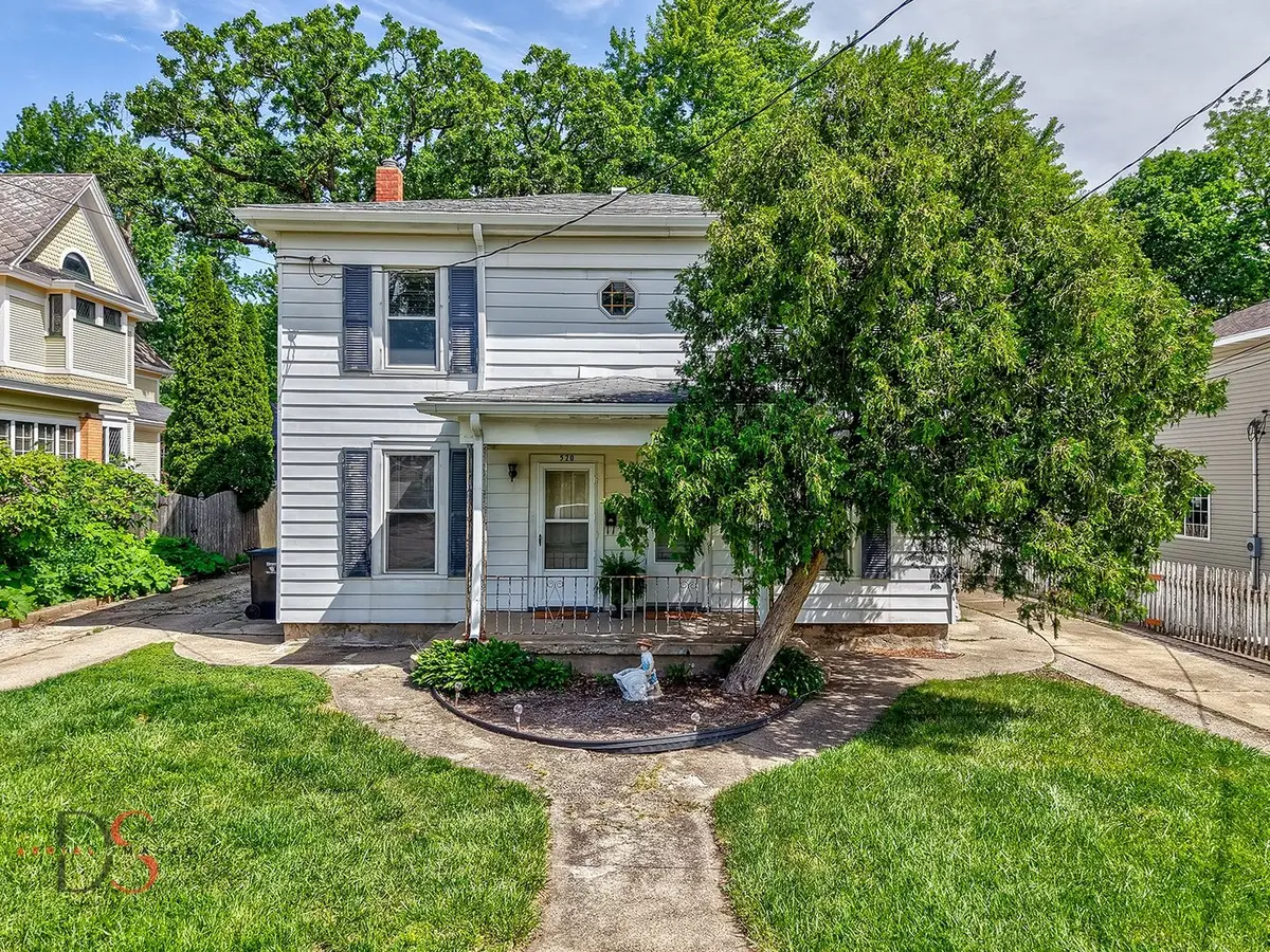 520/522 E Main Street, Ottawa, IL 61350 - #1