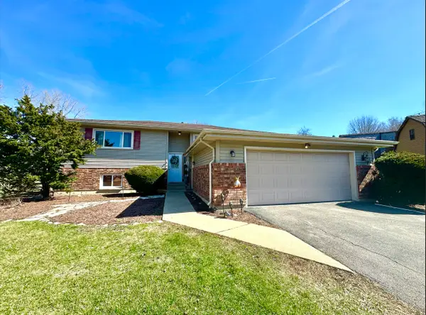 5N087 Mary Court, St. Charles, IL 60175