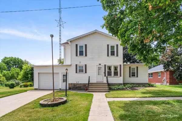305 E Navaho Avenue, Shabbona, IL 60550