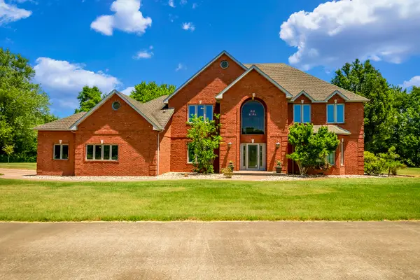 12863 Bowling Alley Road, Benton, IL 62812