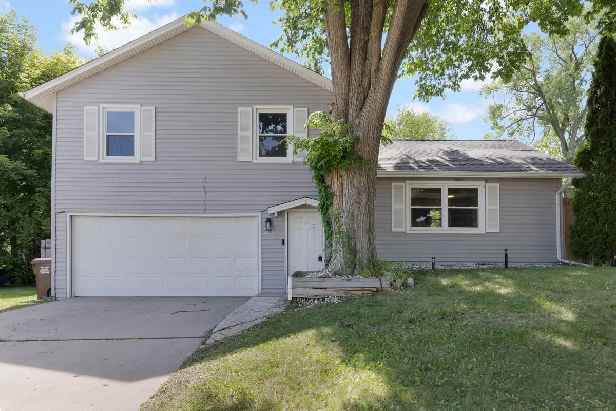 3020 Bavarian Lane, Rockford, IL 61109 - #1