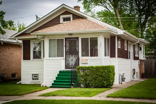 1427 S 21st Avenue, Maywood, IL 60153