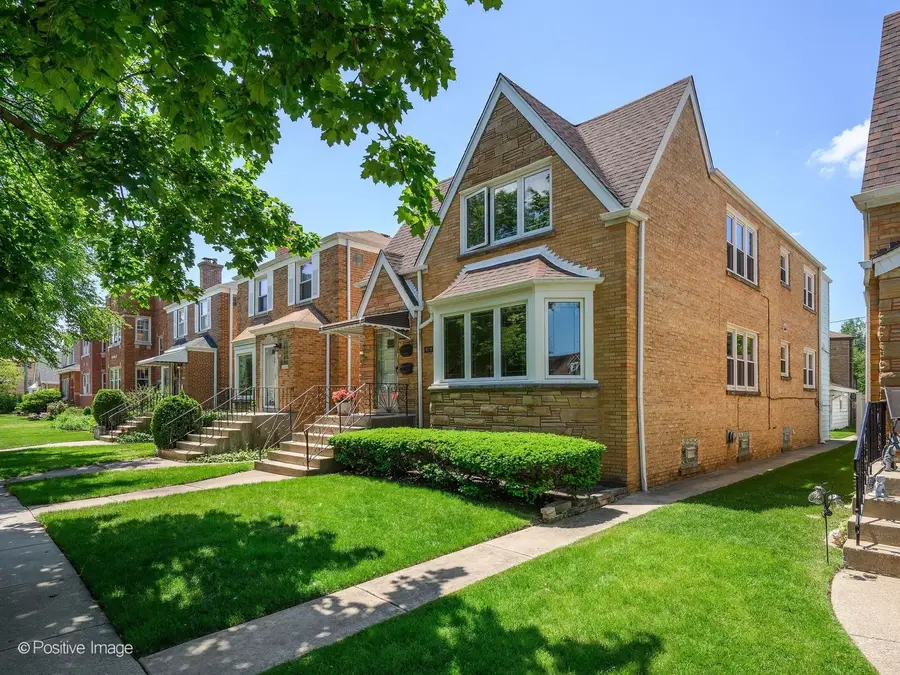 6038 N Austin Avenue, Chicago, IL 60646 - #3