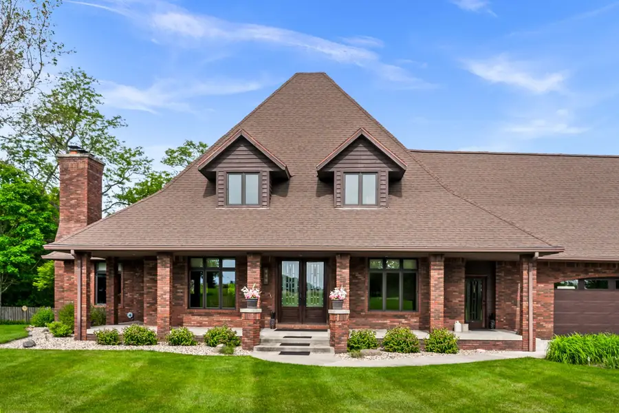 606 Harvey Road, Downs, IL 61736 - #3