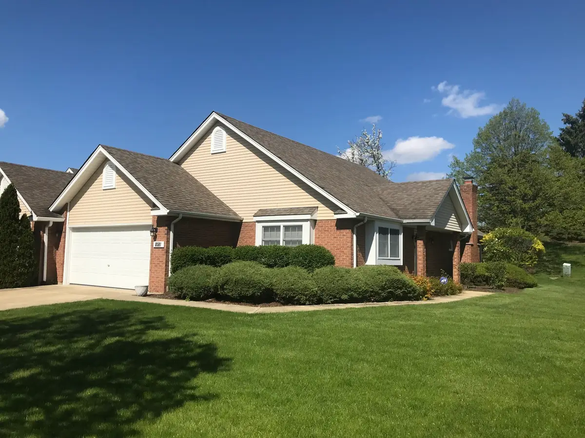 8581 Sandalwood Drive, Darien, IL 60561 - #1