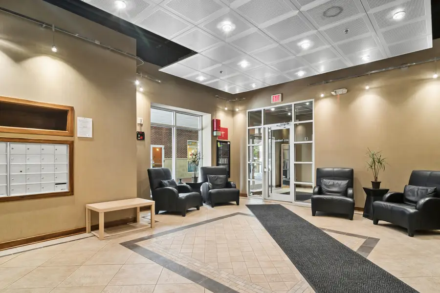 40 E Northwest Highway #208, Mount Prospect, IL 60056 - #3