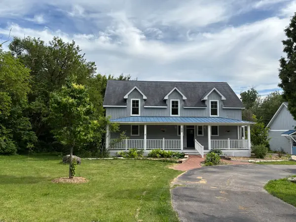 Address Withheld By Seller, Warrenville, IL 60555