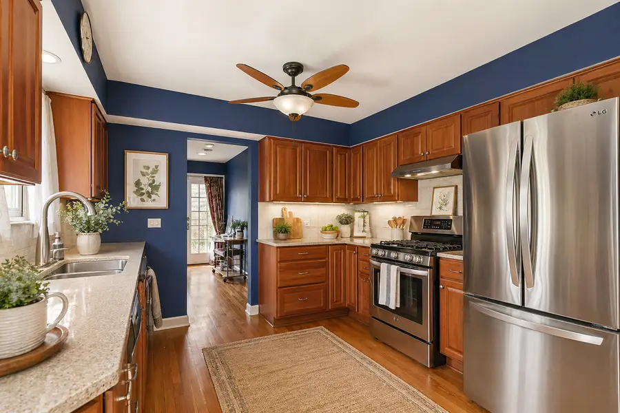 629 N Wren Avenue, Palatine, IL 60067 - #3