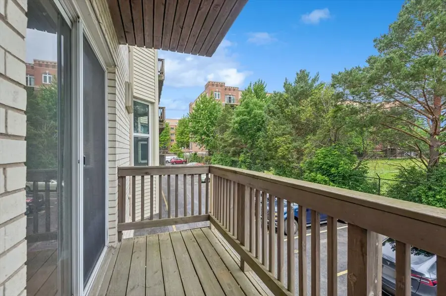 8232 Niles Center Road #214, Skokie, IL 60077 - #2