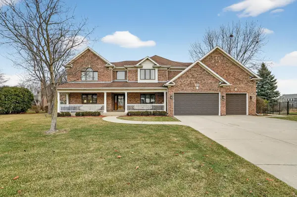 1036 E Talbot Street, Arlington Heights, IL 60004