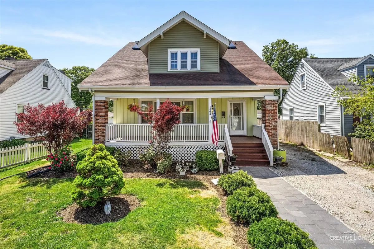 124 W Stimmel Street, West Chicago, IL 60185 - #1