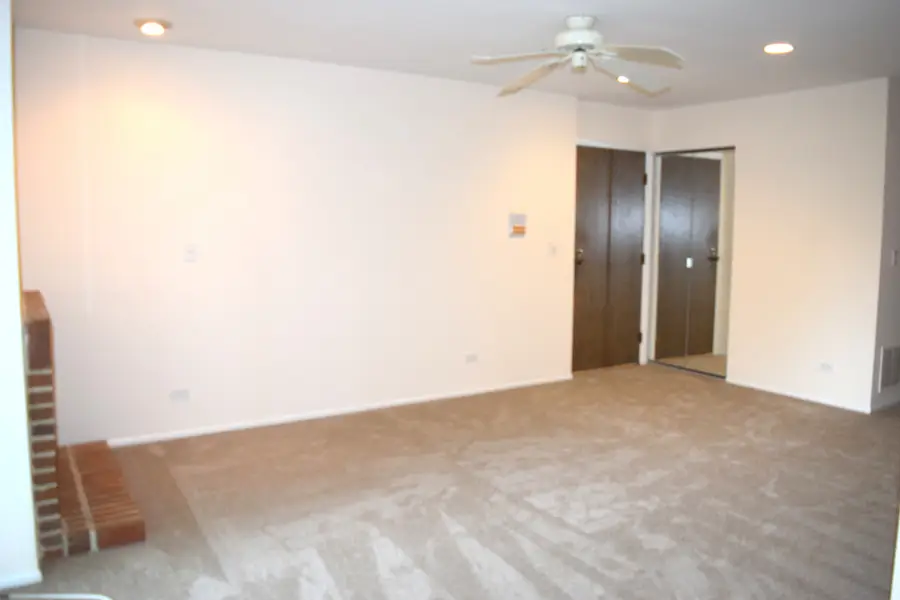 285 Mayfair Lane #2C, Schaumburg, IL 60193 - #2