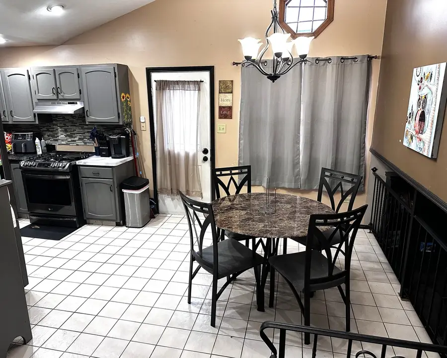12842 S Orchard Lane, Alsip, IL 60803 - #2