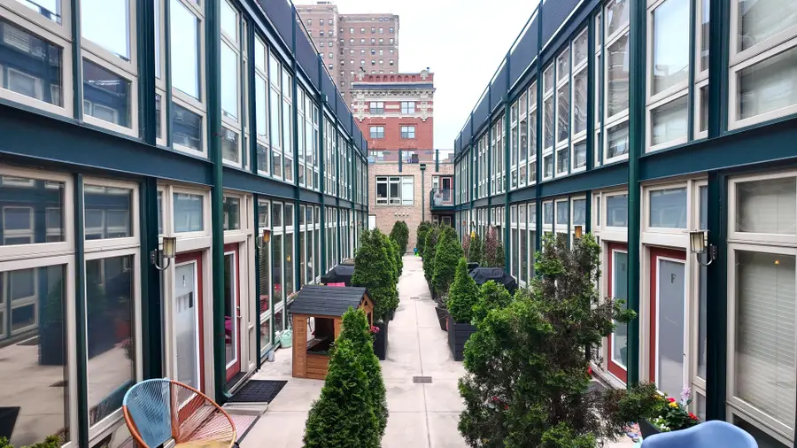 1446 S Michigan Avenue #H, Chicago, IL 60605 - #2