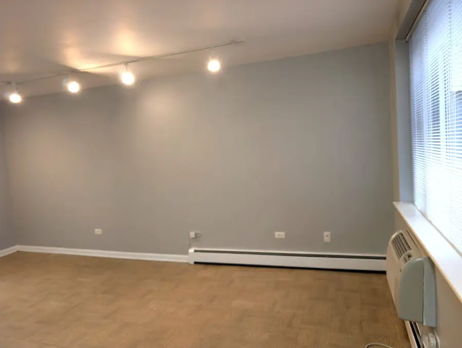 515 W Wrightwood Avenue #210, Chicago, IL 60614 - #3