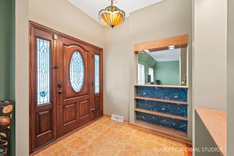 1365 Colorado Avenue, Aurora, IL 60506 - #3