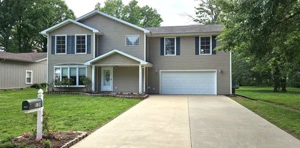 120 N Lark Lane, Carbondale, IL 62901