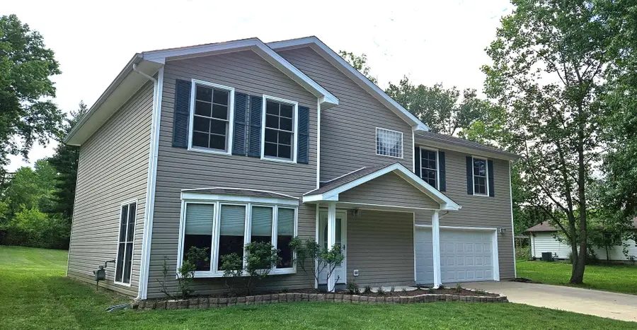 120 N Lark Lane, Carbondale, IL 62901 - #2