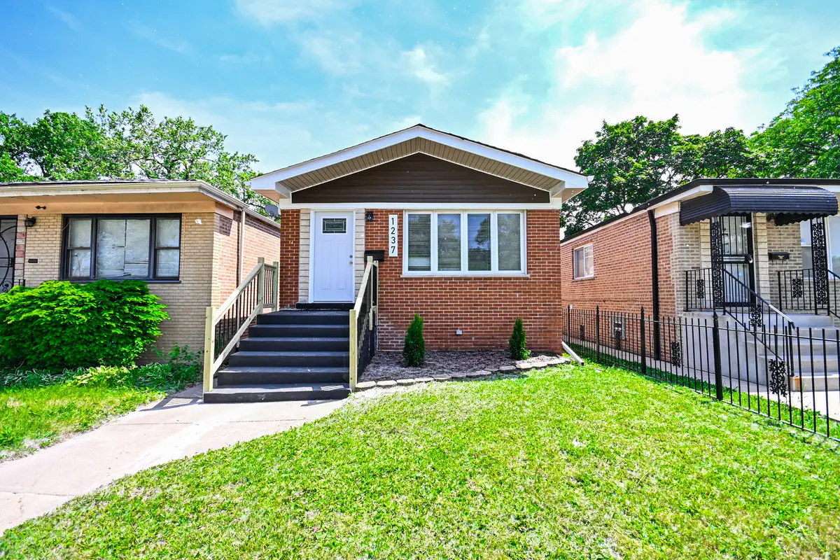 1237 E 95th Street, Chicago, IL 60628 - #1