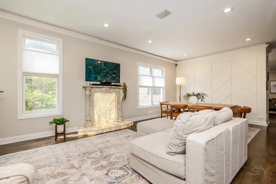 3238 N Pioneer Avenue, Chicago, IL 60634 - #3