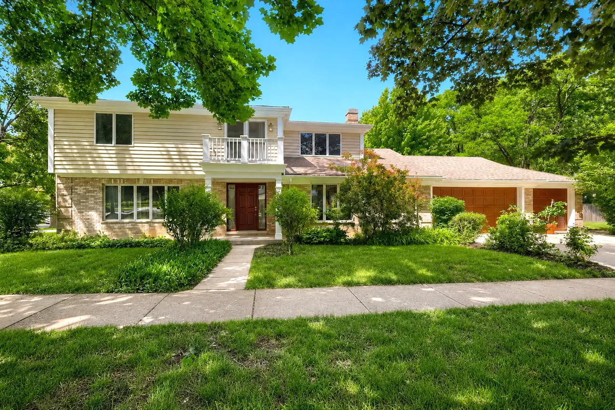 616 W Park Street, Arlington Heights, IL 60005 - #1