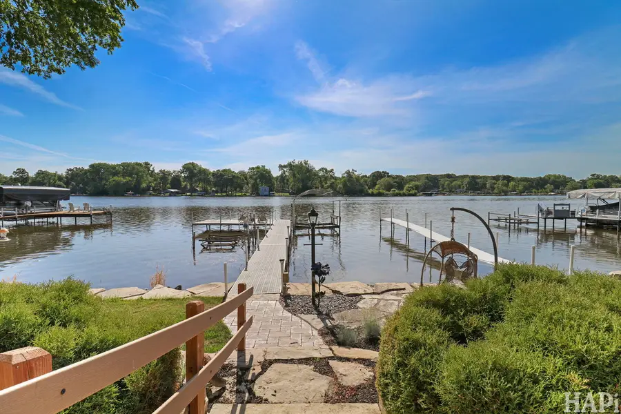 716 S Riverside Drive, McHenry, IL 60050 - #2