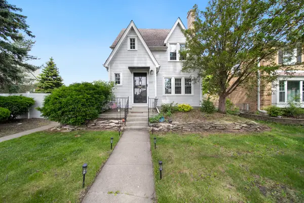2632 Maple Street, Franklin Park, IL 60131
