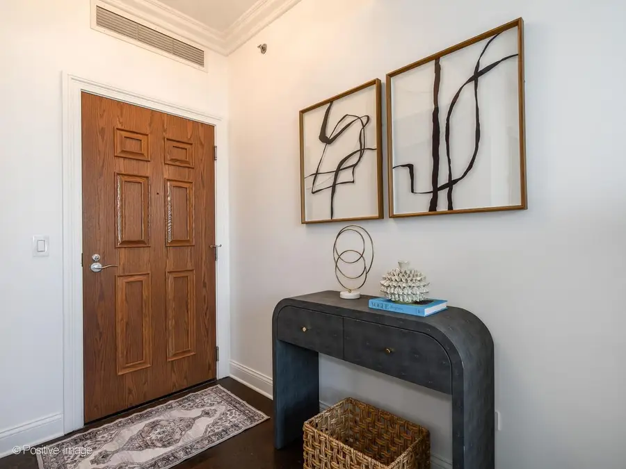 21 E Huron Street #1201, Chicago, IL 60611 - #3