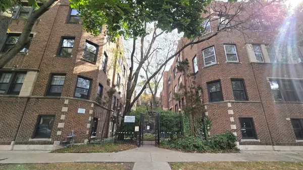 5457 S Ingleside Avenue #1E, Chicago, IL 60615
